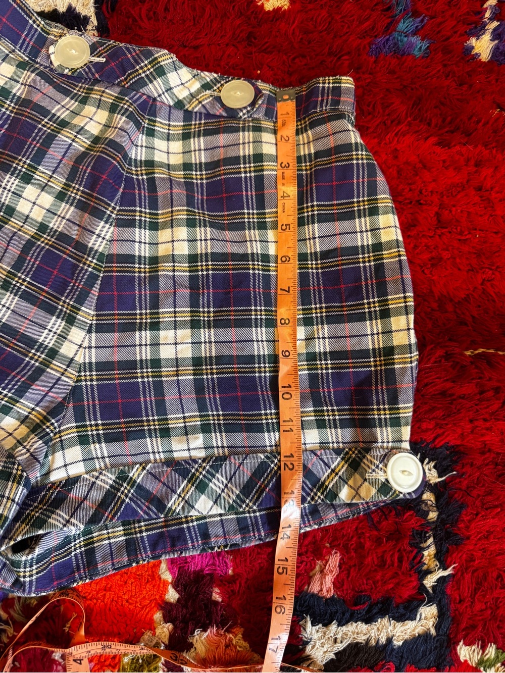 50s Vintage High Waisted Plaid Shorts - Picture 9 of 10